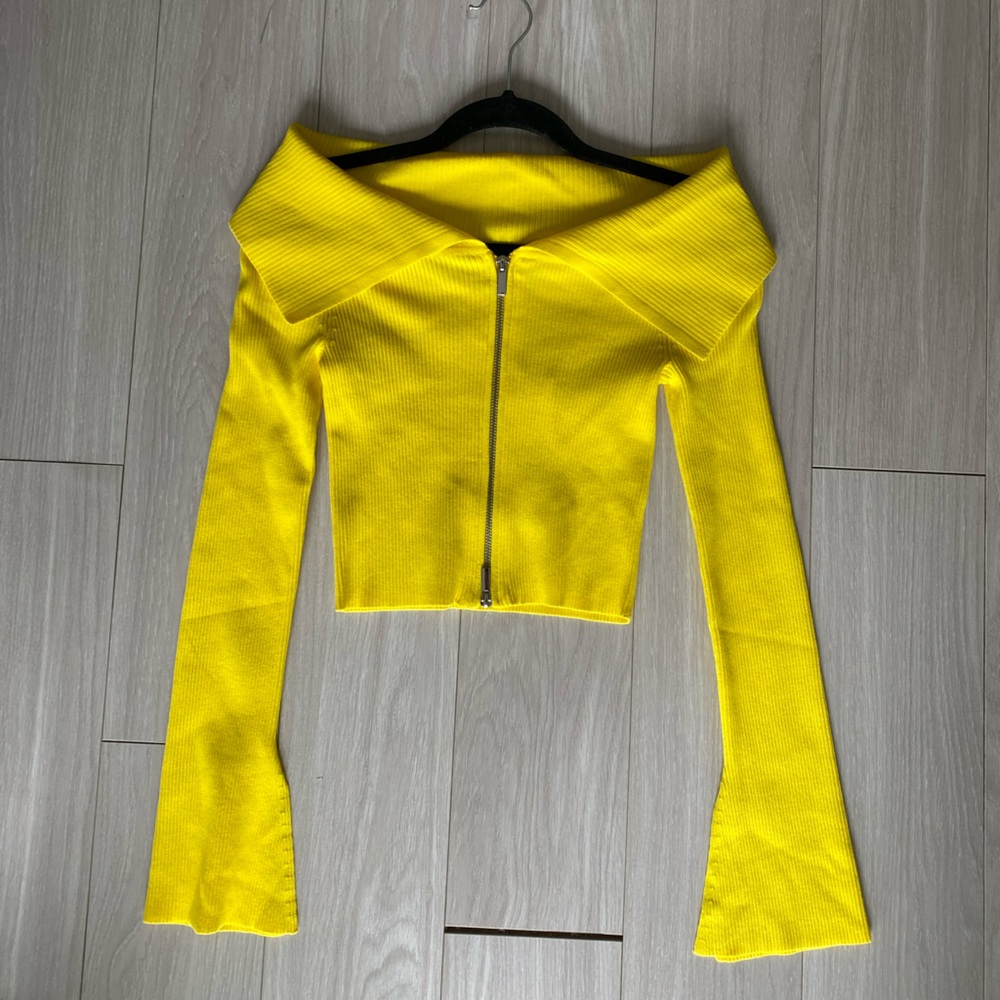 NWT Zara off the shoulder yellow top, size S